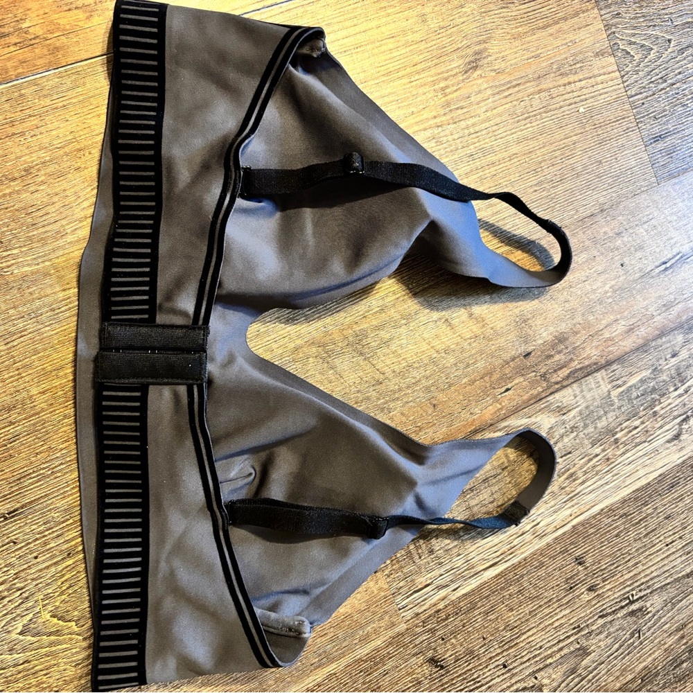 Alo Workout Set - image 5